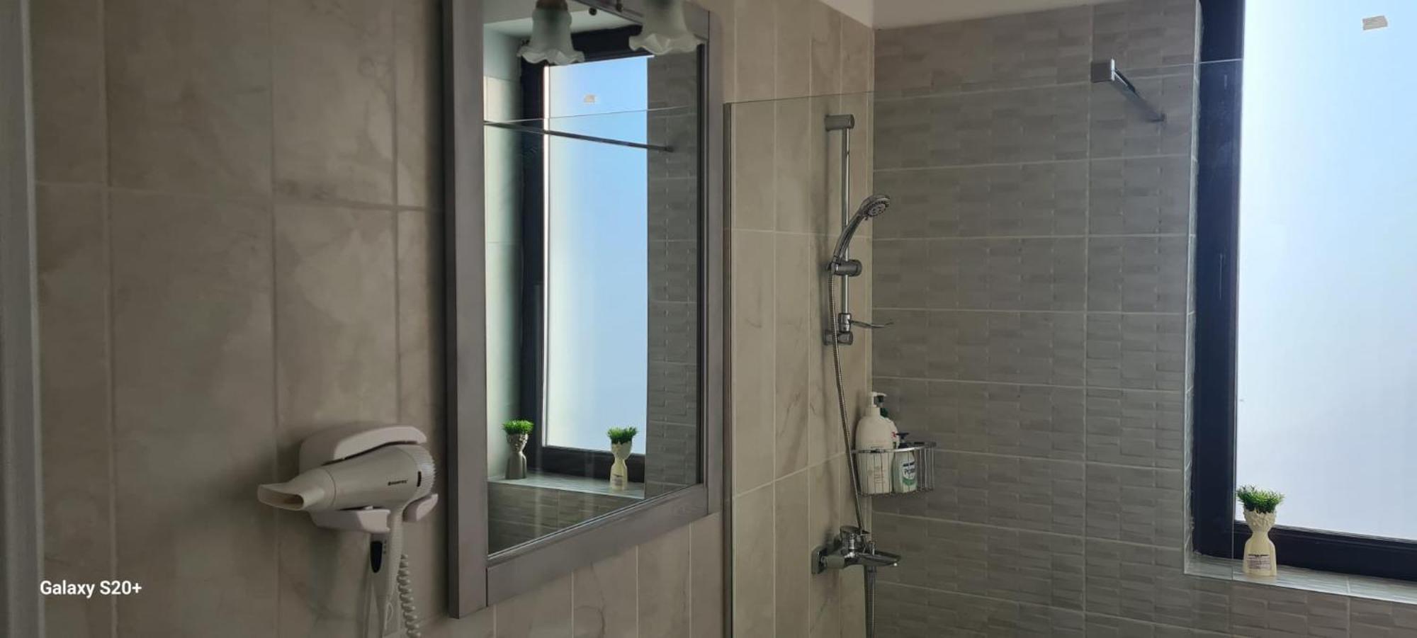 Apartament Lucian Apartment Ramnicu Valcea Ngoại thất bức ảnh